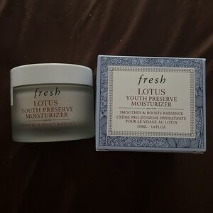 Fresh Lotus Youth Preserve Line & Texture Smoothing Moisturizer 1.7oz